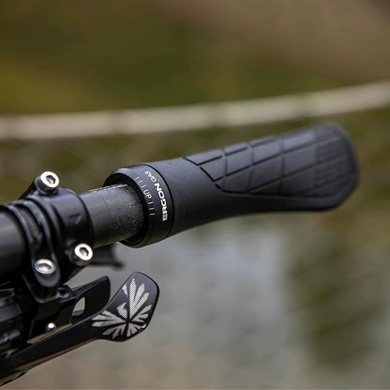 Ergon GA3 L Size Ergonomic All-Mountain Bike Grips Comfort & Wrist Support for MTB Non-Slip Mountain Road Bike Handle Accessorie